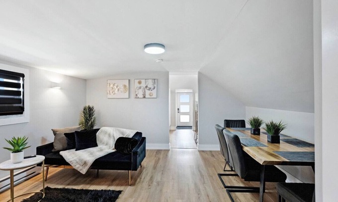 Welland Apartamento | Modern 1 Bdrm|Laundry|BBQ|Deck