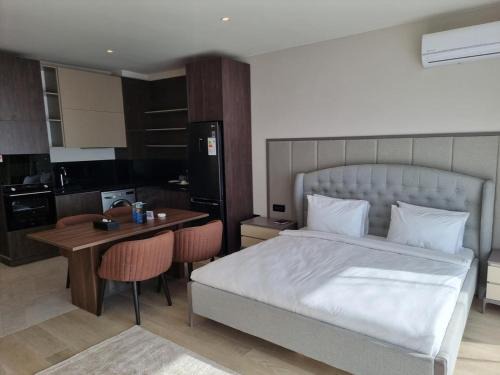 Nardaran Apartamento | Modern 1-Bedroom Apartment at Sea Breeze Park Residences 2, Just Steps from the Beach, with Pool, Gym, Restaurants and Free Parking