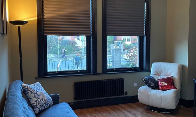 Glasnevin Apartamento | Modern 1-Bedroom Apartment in a Period Home, Next to Dublin’s Botanical Gardens
