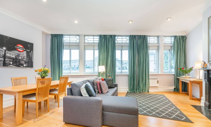 London City Centre Apartamento | Modern 1BR Apartment With Terrace 3 Mins From Trafalgar Square