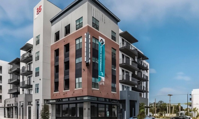 East Ybor Apartamento | Modern 1BR Apt in Ybor 5min to DT Pet Friendly