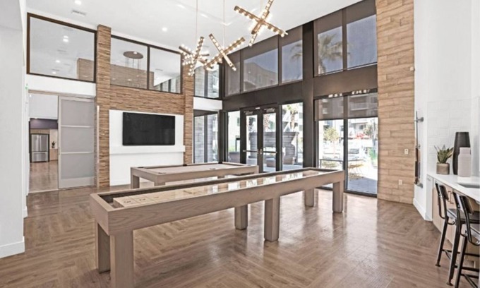 Fremont Condominio | Modern 1BR Condo at Aya Apartments