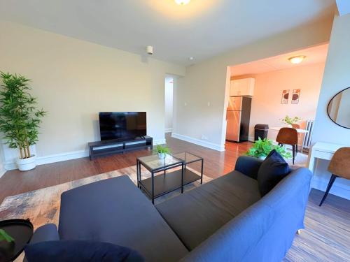 Hyde Park Apartamento | Modern 1BR Gem in Chicago - Kenwood 501