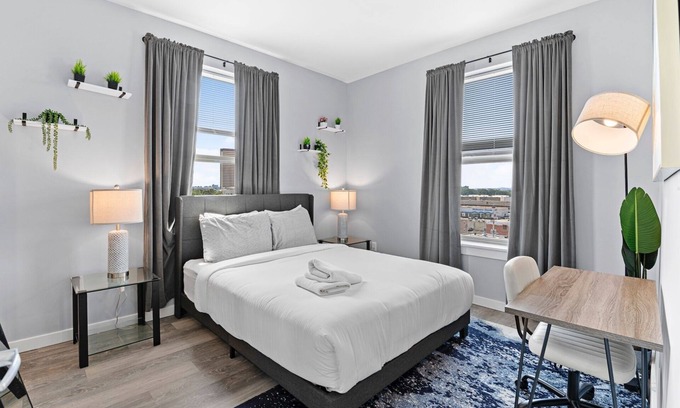 Everett Apartamento | Modern 1BR Near Encore Boston 0835