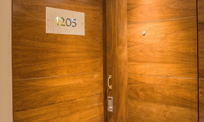 La Isla Apartamento | ⚓⚓ Condominio moderno de 2 Bd justo en la playa⚓⚓
