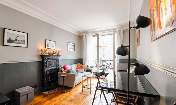 Montmartre Apartamento | Modern 2 Bdr Apt - 2 queen size beds - Up to 6 guests - optional parking rental