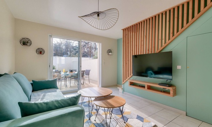 Les Sables d'Olonne Chalet De Esquí | Casa moderna y piscina compartida