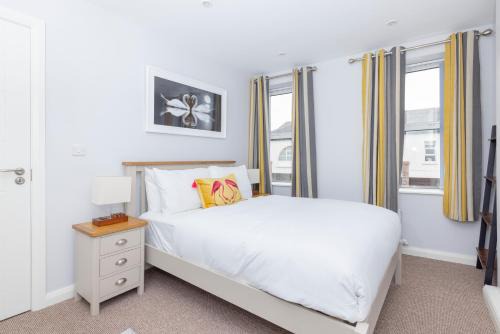 Enniskillen Apartamento | MODERN 2 BeD APARTMENT
