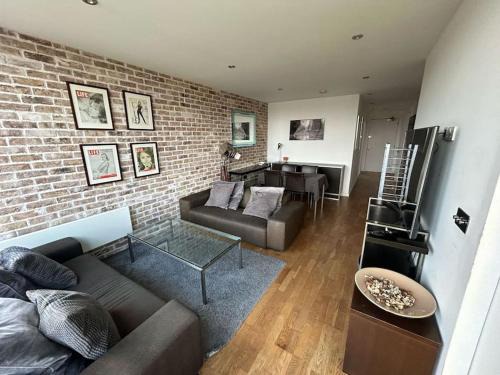 Evelyn Apartamento | Modern 2-bed Apartment 5 mins from London Bridge