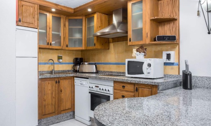 Taurito Condominio | Modern 2-Bed Apartment | Taurito Resort | Sleeps 6