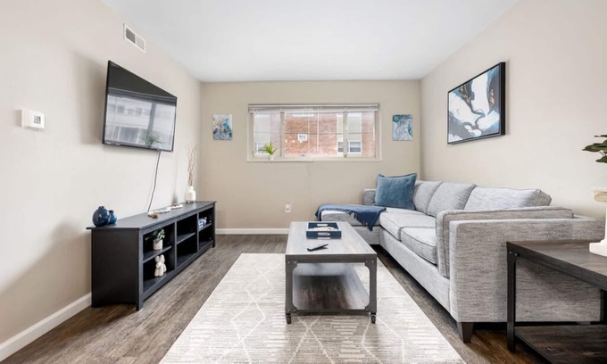 University District Apartamento | Modern 2 Bed Apartment in the Heart of Columbus