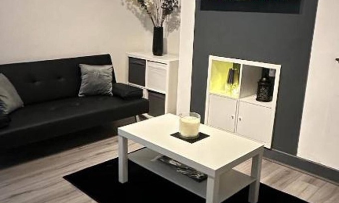 Burnley Casa | Modern 2 Bed Near Turf Moor Football Stadium