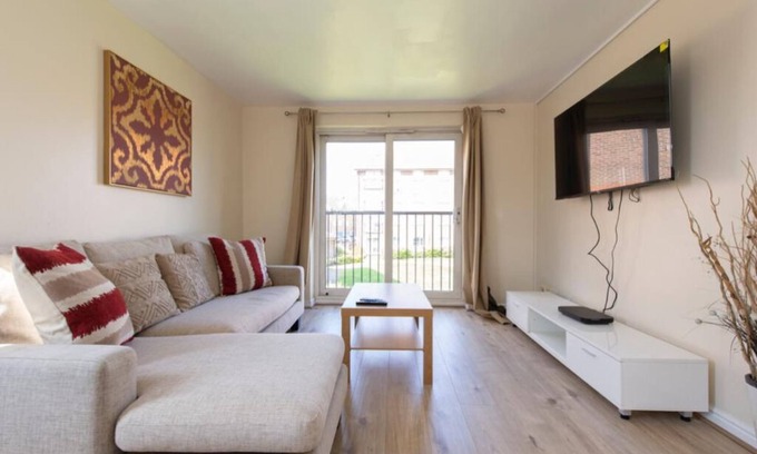 Thamesmead East Apartamento | Modern 2 Bedroom Apartment in Thamesmead