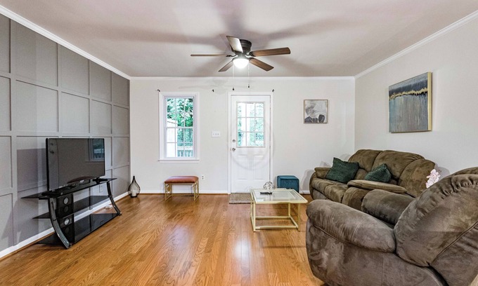 Walnut Creek Casa | Modern 2 ensuite townhome -starts at 2.8k/month