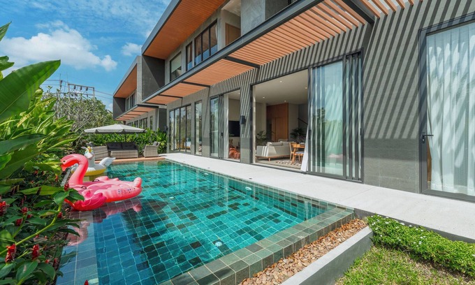 Chalong Villa | Modern 2-Level Pool Villa Long One A5
