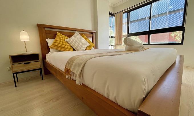 Hurstville Apartamento | Modern 2B2B Apartment in Central Hurstville