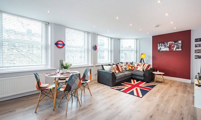 Brondesbury Apartamento | Modern / 2BR / 2 BA / Near shops & cafes