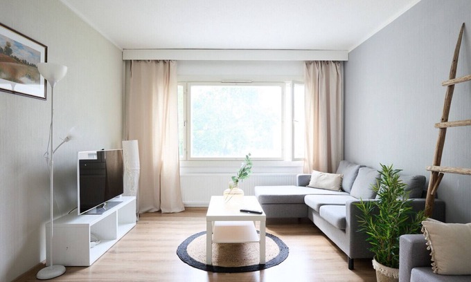 Turku Apartamento | 2BR Apt in Quiet Neighborhood with Free Parking