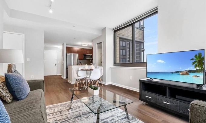 Hudson Exchange Apartamento | Modern 2BR | Business Center | Near PATH by GLS