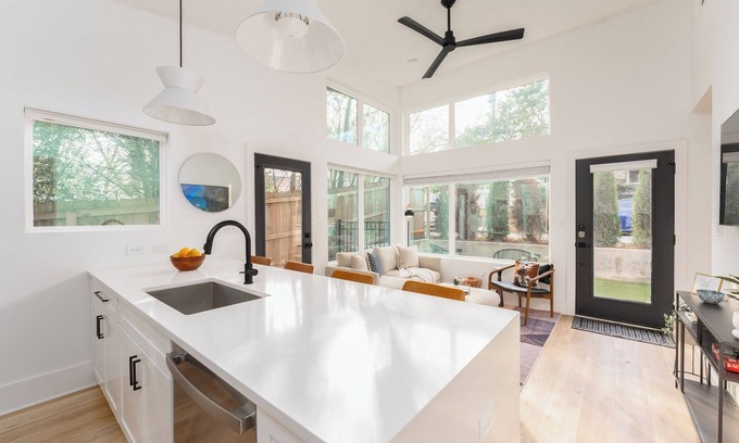 Edgewood Casa | Modern 2BR by Avie Luxury Properties | Near Mercedes Stadium, Emory, Steps to Marta!