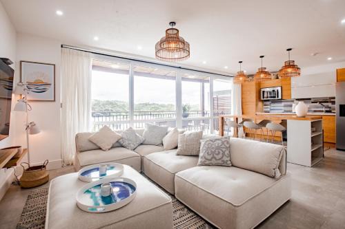 Las Escobas del Venado Apartamento | Modern 2BR CondoC32 in Playa Venao for Nomads