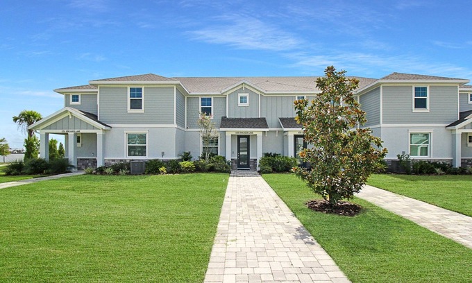 Braden River Casa | Modern 3/2.5 condo at Waterside in Lakewood Ranch - Duke's Paradise