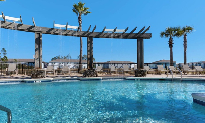 Thomas Drive Casa | Modern 3-bedroom Townhouse Minutes From the Beach!
