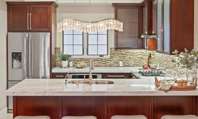 Oxnard Shores Casa | Modern 3-Bedroom beach townhome