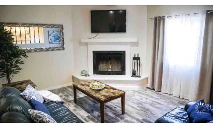 Prunedale Casa | Modern 3 Bedroom in Monterey County