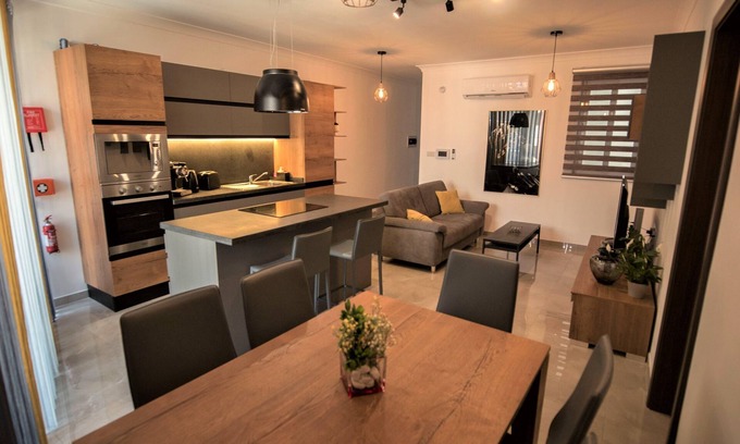 San Gwann Apartamento | Modern 3 bedroom apartment centrally located