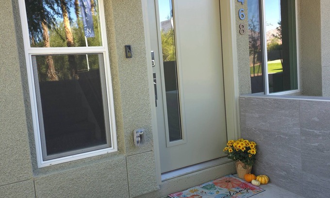 Summerlin South Casa | Modern 3-bedroom Red Rock townhome in walkable Summerlin Centre
