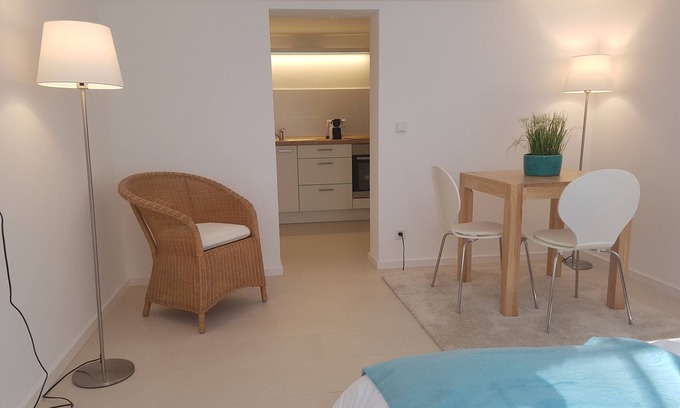 Haan Apartamento | Apartamento nuevo de 30 m2 cerca de Dusseldorf (Haan), jardín.