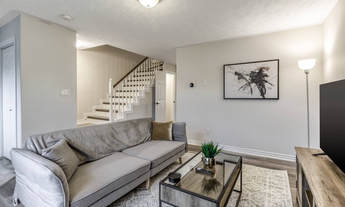 Sudbury Casa | Modern 3br 3 ba house near downtown w/ amenities
