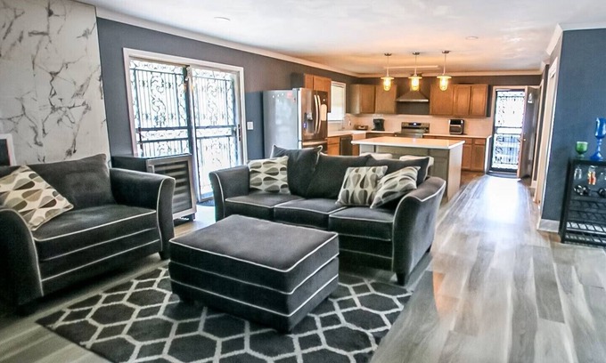 Seven Oaks Casa | Modern 3BR/3BA Brick Home for Luxury Stay Near Everything!