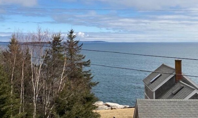 Round Pond Casa | Modern 3BR, 3BA with Amazing Open Atlantic View
