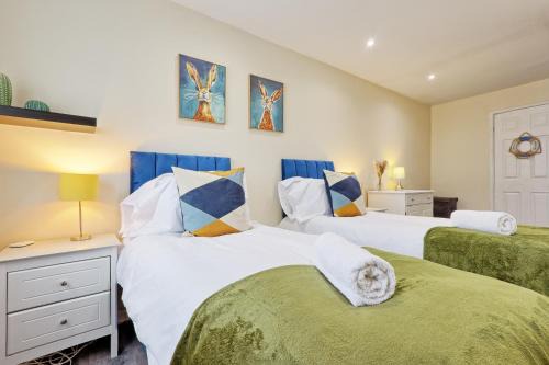 Gooshays Apartamento | Modern 4-Bed Home - Long Stay - Parking and Wi-Fi