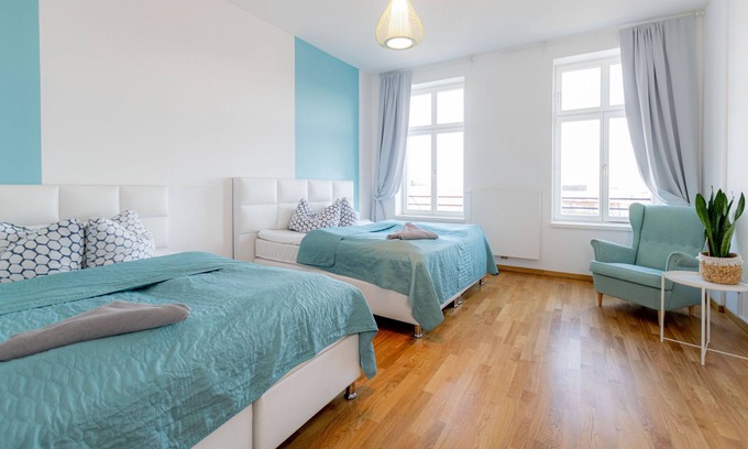 Zentrum-Ost Apartamento | Modern 4-bett-zimmer mit Bad - Luga Homes - Stadthaus
