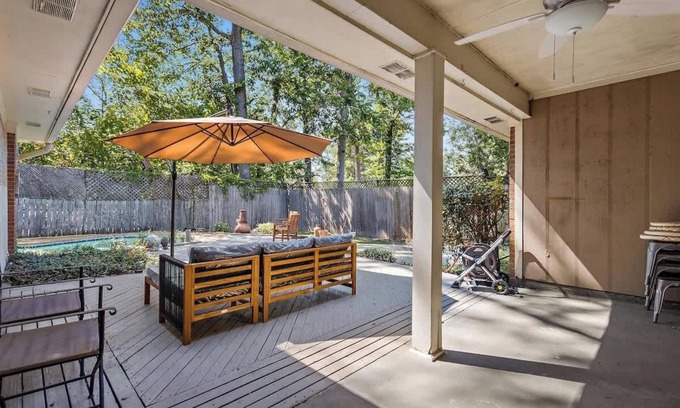 Tougaloo Casa | Modern 4BR Getaway w/ Spacious Backyard and Pool