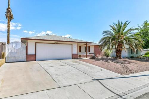 Summerlin Casa | Modern 4BR Home, Central Las Vegas Location