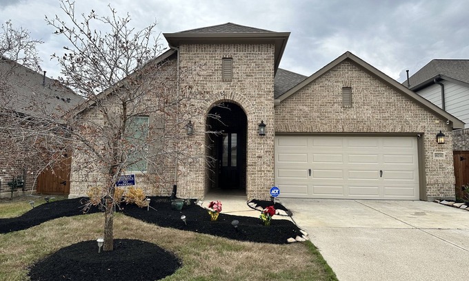Cypress Casa | Modern 4BR Oasis near Houston!!!