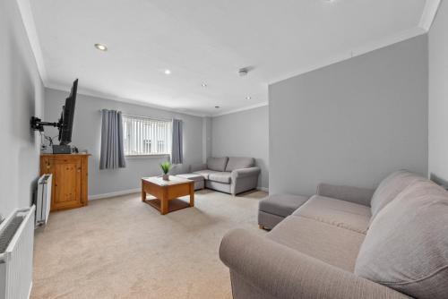 Bannockburn Casa | Modern 5-Bedroom House - Bannockburn