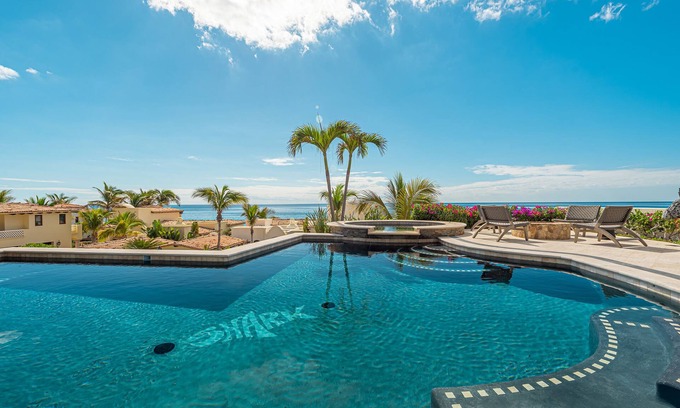 Buzzards Casa | Modern 5bd Villa in a Beachfront community with private pool and jacuzzi