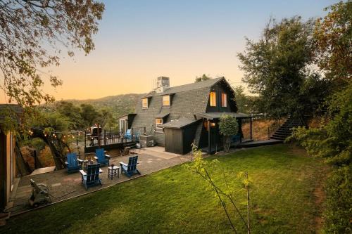 Yosemite Forks Casa | Modern A Frame,20min Yosemite,Sunset View, PetOkay