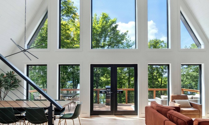 Valois Casa | Modern A-Frame near many wineries and activities: fire pit, King beds, & more!