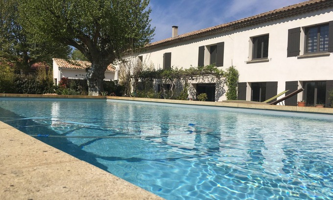 Althen-des-Paluds Casa | Modern air-conditioned farmhouse with swimming pool near AVIGNON 15 mn, mont Ventoux 20mn
