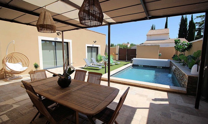 Paluds de Noves Villa | Moderno chalet con aire acondicionado y piscina climatizada cerca de Noves, Alpilles