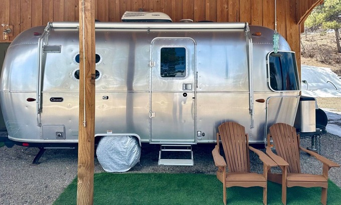 Chromo Casa | Caravana-Moderno-Baño Privado-Vista a la Montana