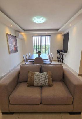 Monterrey Municipality Casa | Modern and Centrally Located House