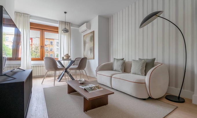 Nueva España Apartamento | Apartamento moderno y cómodo en Arturo Soria