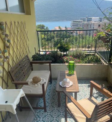Denovici Apartamento | Modern and cosy flat in Kotor Bay